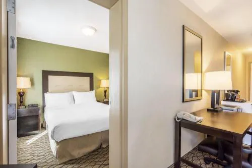 Clarion Hotel & Conference Centre hotel detail image 3