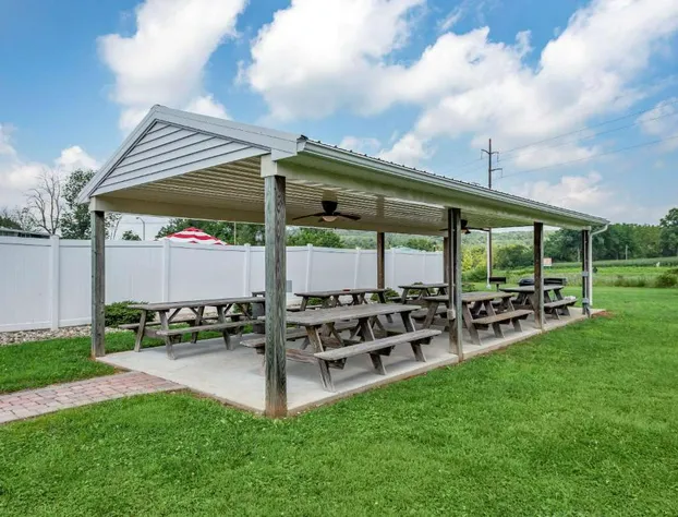 Comfort Inn Lancaster County North hotel detail image 2