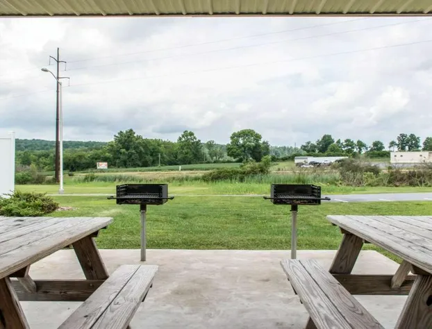 Comfort Inn Lancaster County North hotel detail image 4