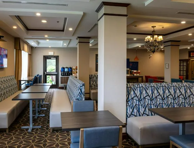 Holiday Inn Express Hotel & Suites Brockville by IHG hotel detail image 4