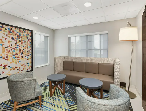 Holiday Inn Express & Suites Byron by IHG hotel detail image 4