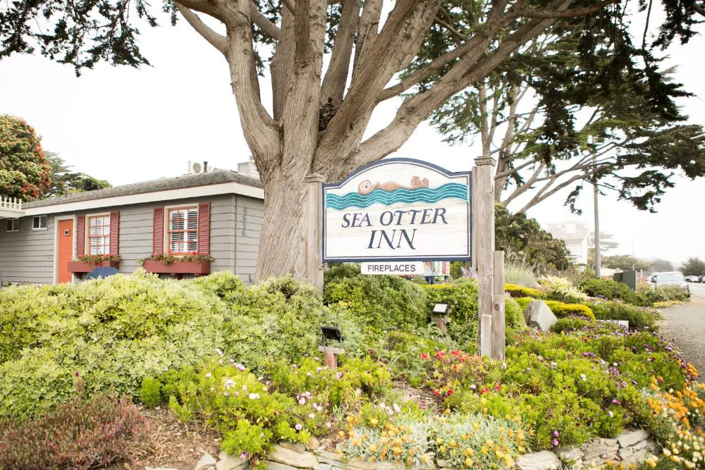 Sea Otter Inn hotel hero