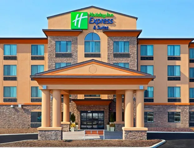 Holiday Inn Express Hotel & Suites Syracuse North - Cicero by IHG hotel detail image 1