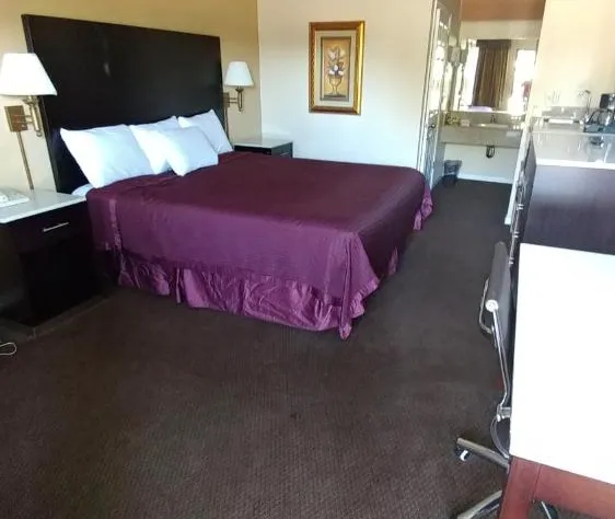 Executive Inn and Suites hotel detail image 2