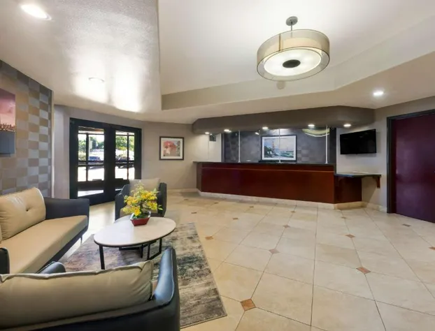 Best Western Lanai Garden Inn & Suites hotel detail image 3