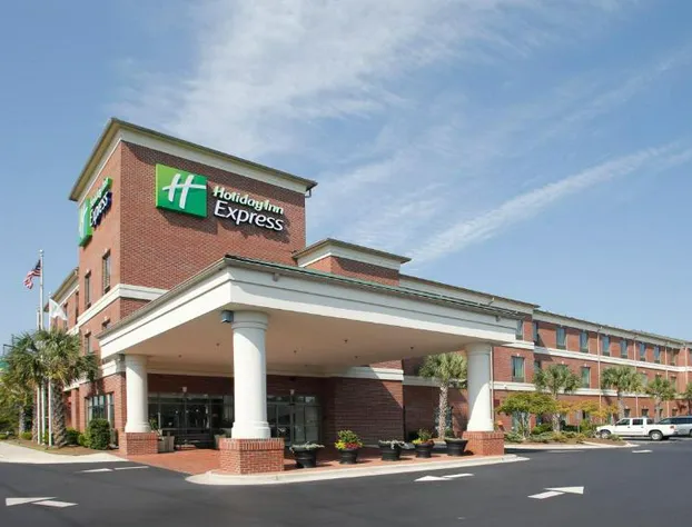 Holiday Inn Express Leland - Wilmington Area by IHG hotel detail image 1