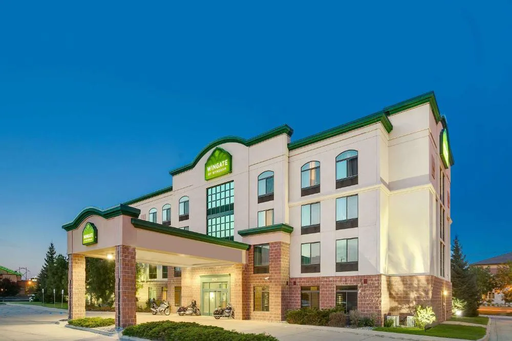 Wingate by Wyndham - Fargo hotel hero