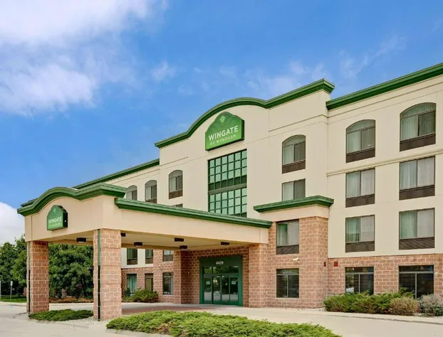 Wingate by Wyndham - Fargo hotel detail image 1