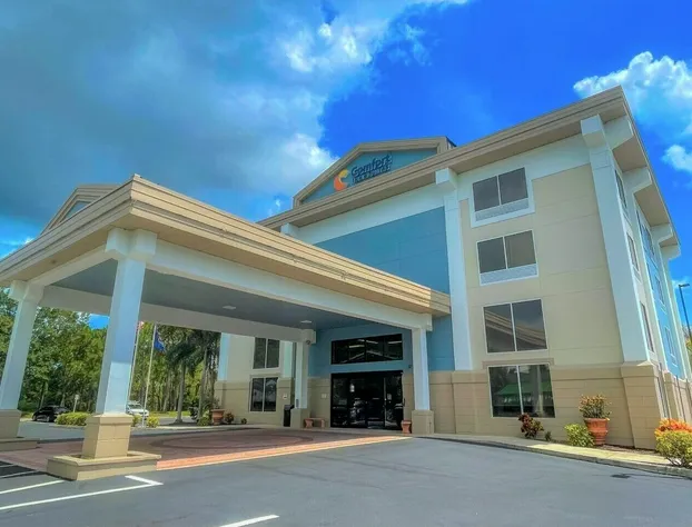 Comfort Inn & Suites Sarasota I75 hotel detail image 3