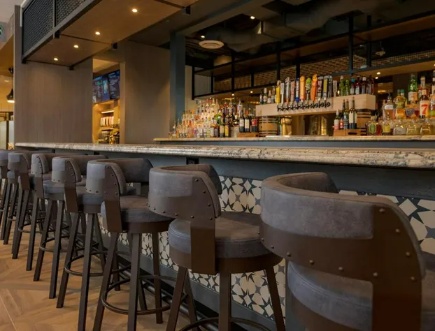 Knott's Hotel hotel detail image 3