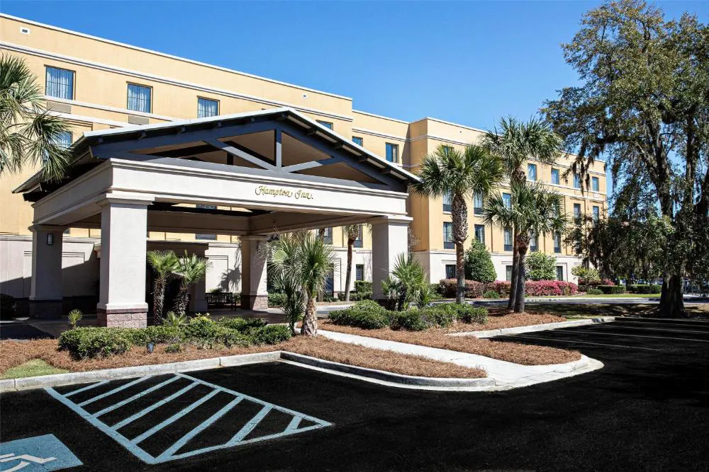 Hampton Inn Charleston - Daniel Island hotel hero