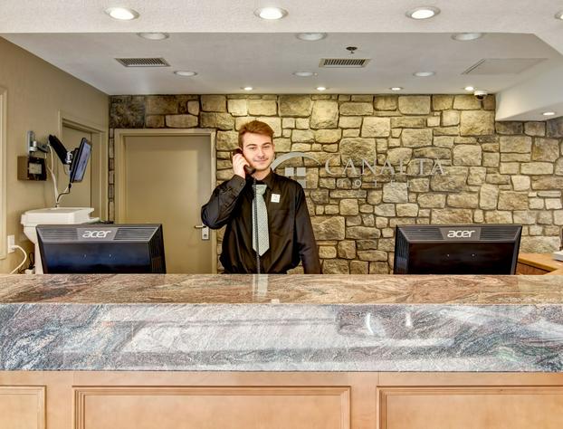 Canalta Jurassic – Drumheller hotel detail image 3