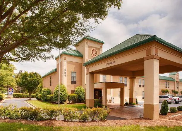 Best Western Plus Edison Inn hotel detail image 1