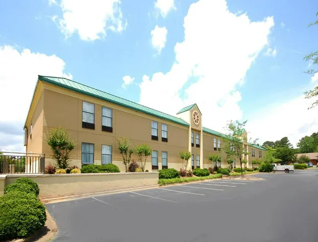 Best Western Plus Edison Inn hotel detail image 4