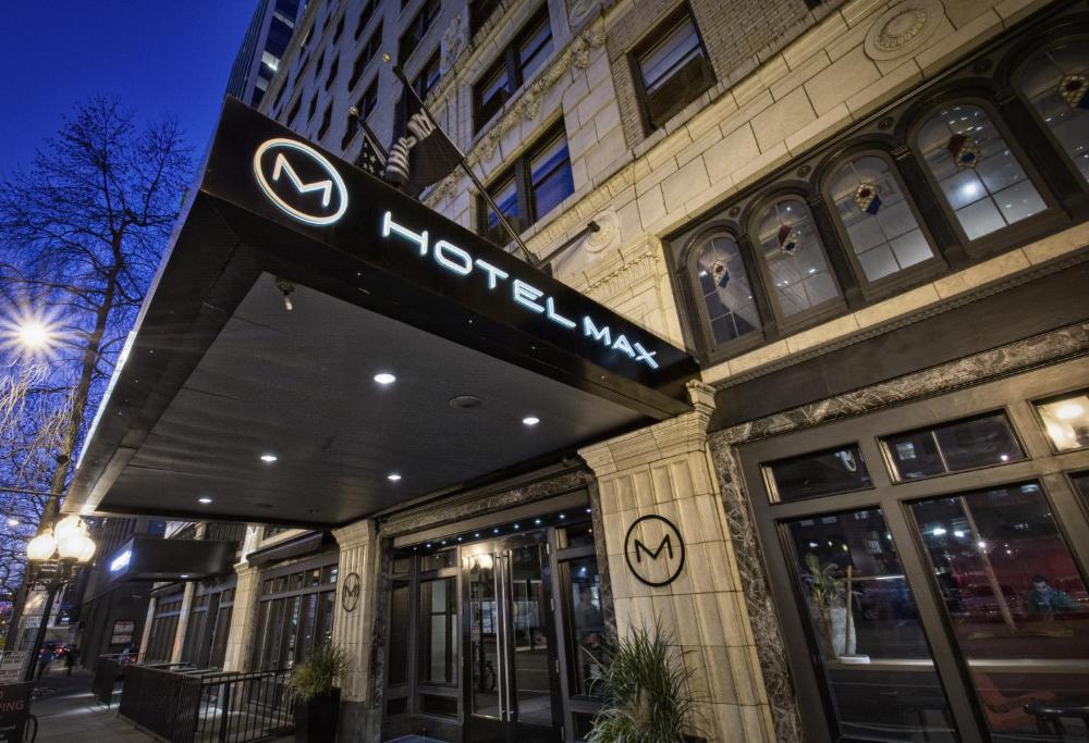 Hotel Max hotel hero