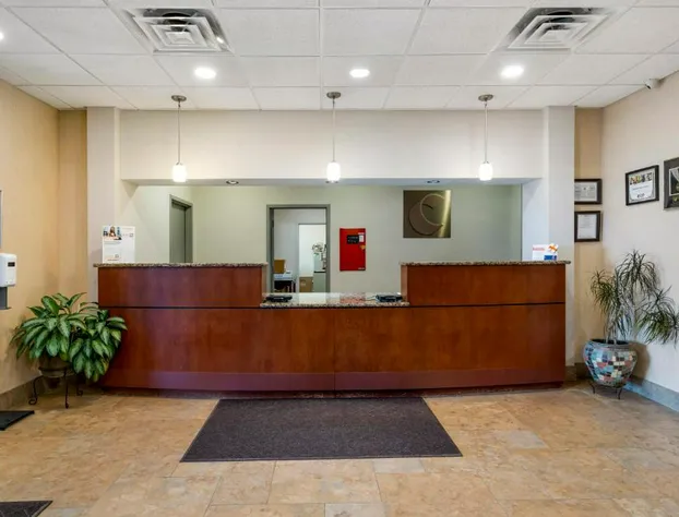 Comfort Inn & Suites Watertown - 1000 Islands hotel detail image 2