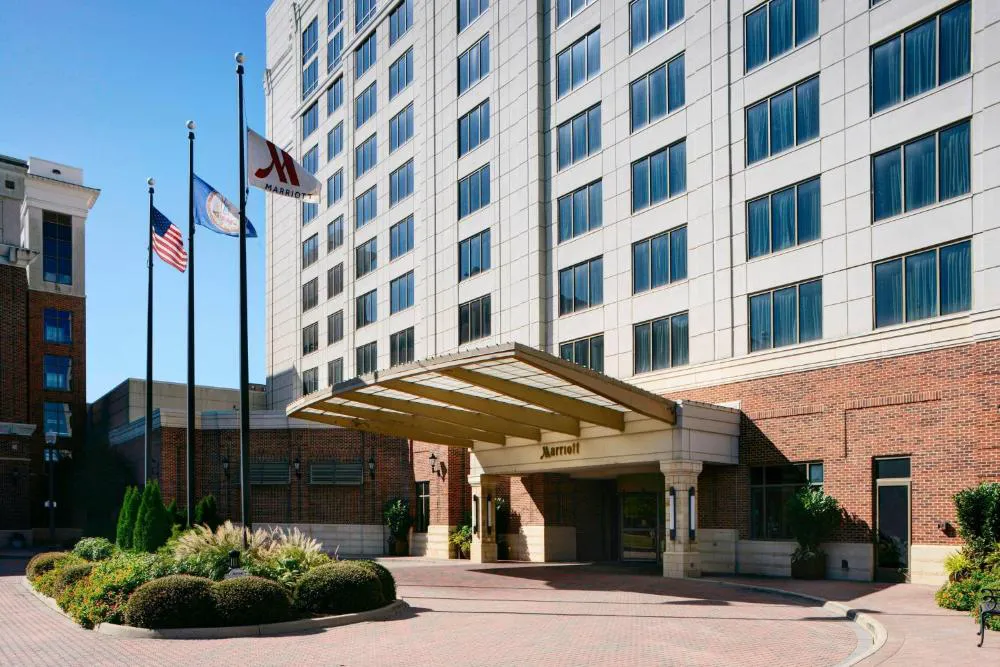 Newport News Marriott at City Center hotel hero