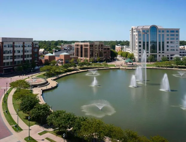 Newport News Marriott at City Center hotel detail image 3