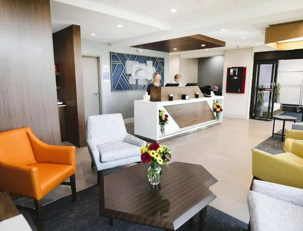 Holiday Inn Express Detroit-Birmingham by IHG hotel detail image 3