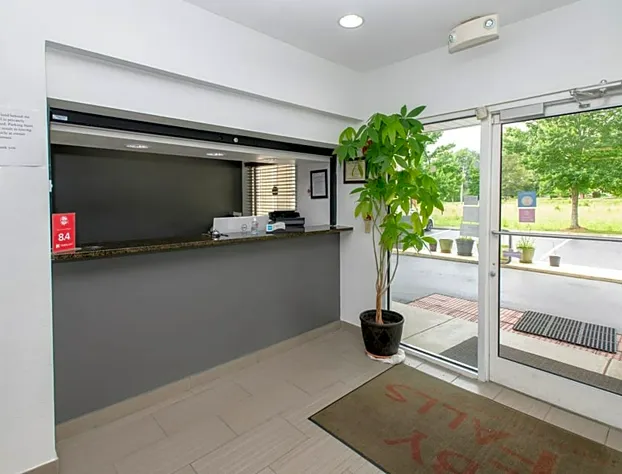 Home Town Inn Ringgold hotel detail image 3