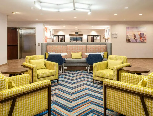 Hampton Inn by Hilton Irvine East - Lake Forest hotel detail image 3