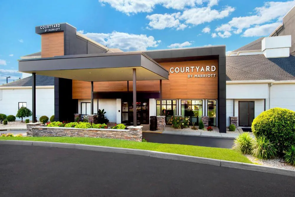 Courtyard by Marriott New Haven Orange-Milford hotel hero