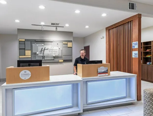 Holiday Inn Express Hotel & Suites VIDOR SOUTH by IHG hotel detail image 3