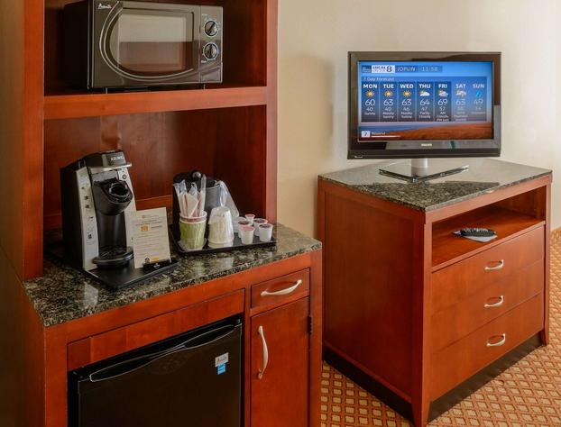 Hilton Garden Inn Joplin hotel detail image 2