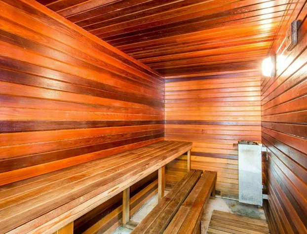 Comfort Inn & Suites Madisonville hotel detail image 3