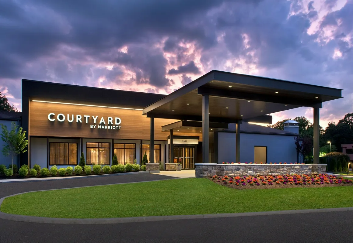 Courtyard by Marriott Poughkeepsie hotel hero