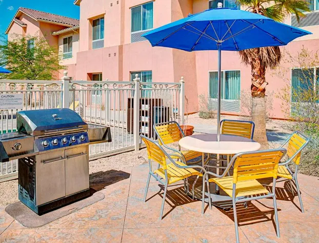 Fairfield Inn & Suites Twentynine Palms-Joshua Tree National Park hotel detail image 1