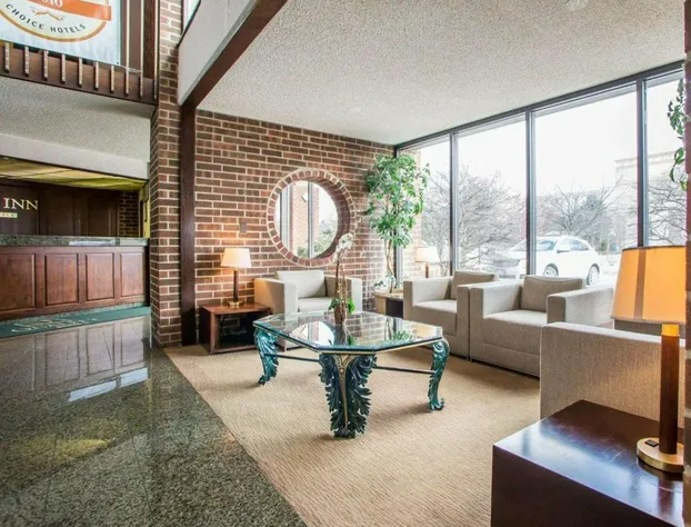 Quality Inn Schaumburg - Chicago near the Mall hotel detail image 3