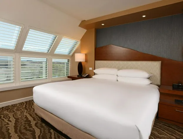 Hilton Denver Inverness hotel detail image 4