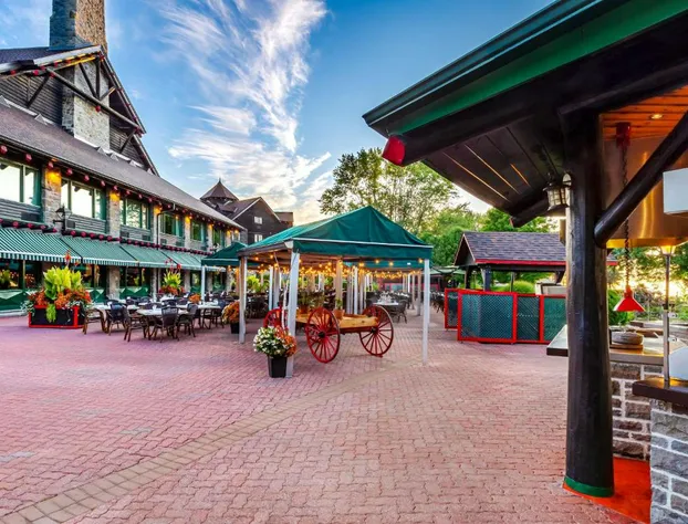 Fairmont Le Chateau Montebello hotel detail image 1