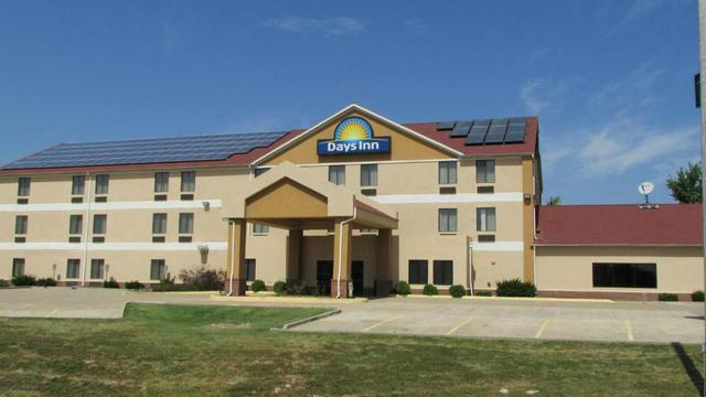 Days Inn by Wyndham Jefferson City hotel detail image 2