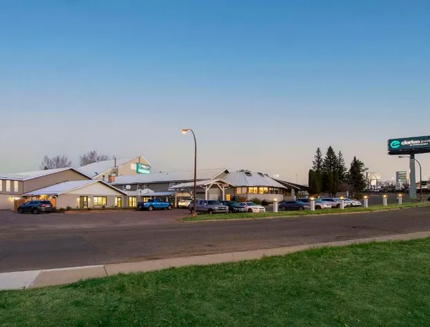 Clarion Pointe hotel detail image 1