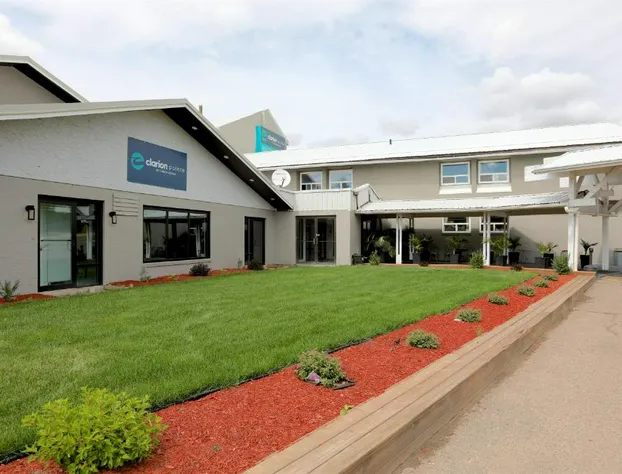 Clarion Pointe hotel detail image 1