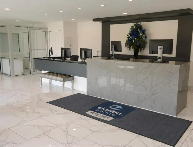 Clarion Pointe hotel detail image 3