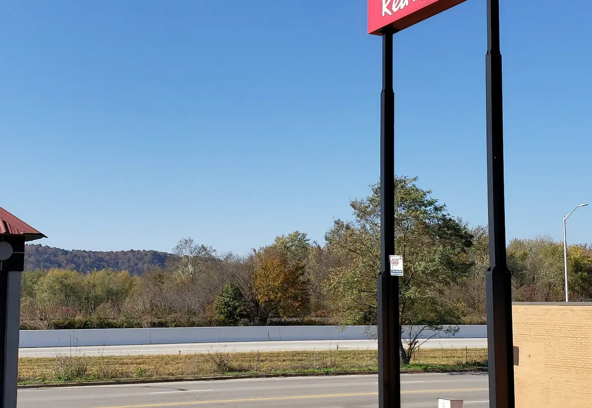 Red Roof Inn Wheelersburg hotel hero