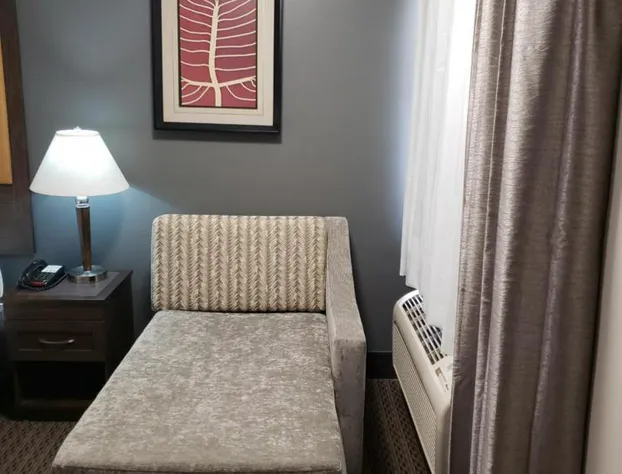 Portofino Inn Burbank hotel detail image 4