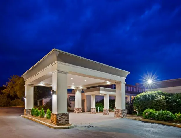 Best Western Plus Waterville Grand Hotel hotel detail image 1