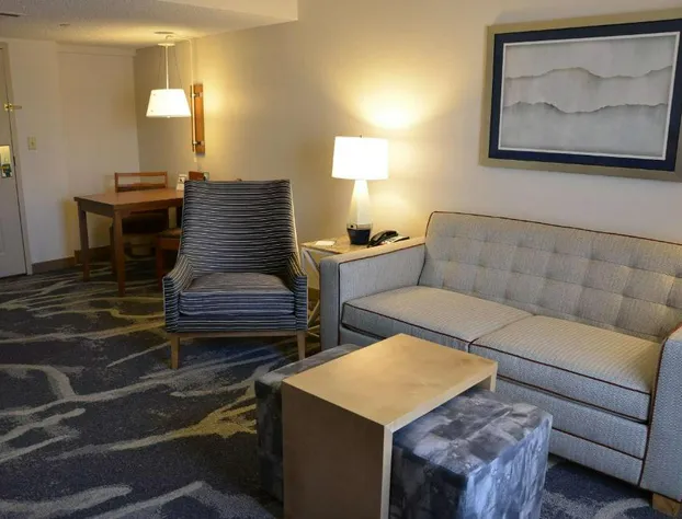 Homewood Suites by Hilton Phoenix-Biltmore hotel detail image 1