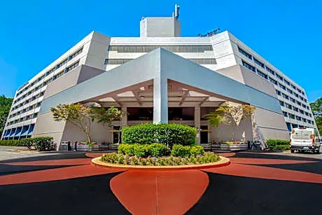 DoubleTree Suites by Hilton Raleigh - Durham hotel detail image 3