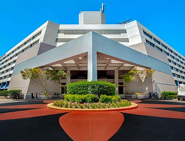 DoubleTree Suites by Hilton Raleigh - Durham hotel detail image 4