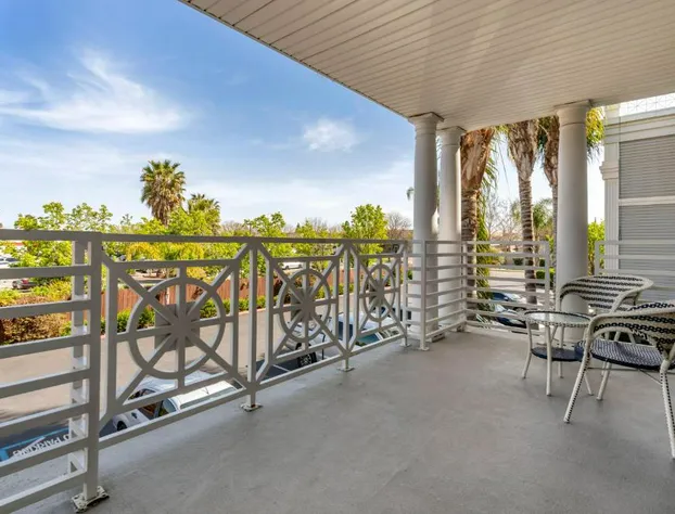 Best Western Luxury Inn hotel detail image 1