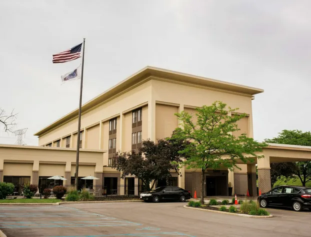 Hampton Inn by Hilton Milwaukee Northwest hotel detail image 2