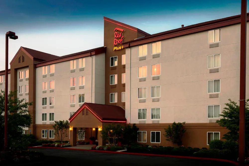 Red Roof Inn PLUS+ Long Island - Garden City hotel hero