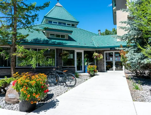 Pocaterra Inn and Waterslide hotel detail image 1