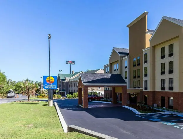 Comfort Inn & Suites Dalton West hotel detail image 2