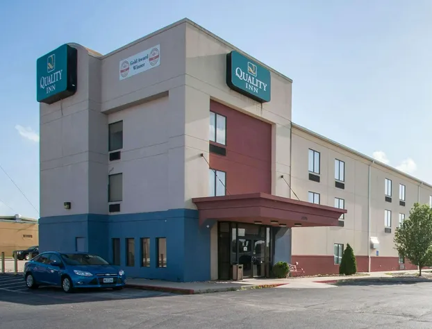 Quality Inn Joplin I-44 hotel detail image 1